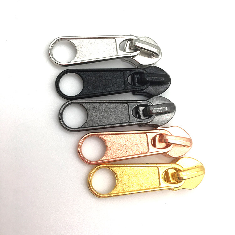 Metal zipper slider