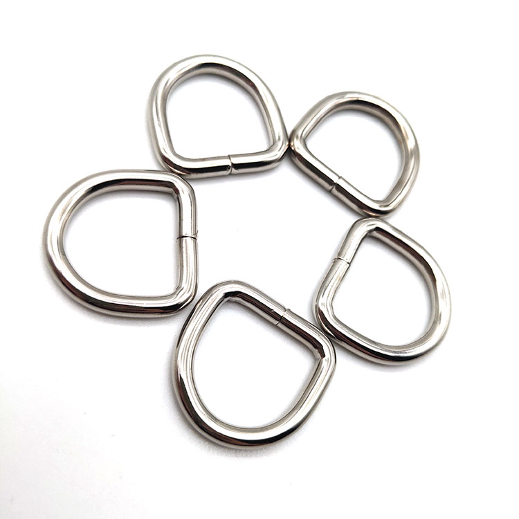 Metal d rings