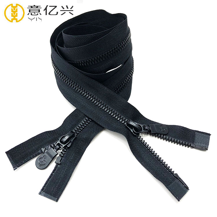 long zipper
