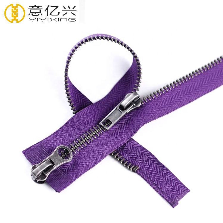 Two way closed end zipper