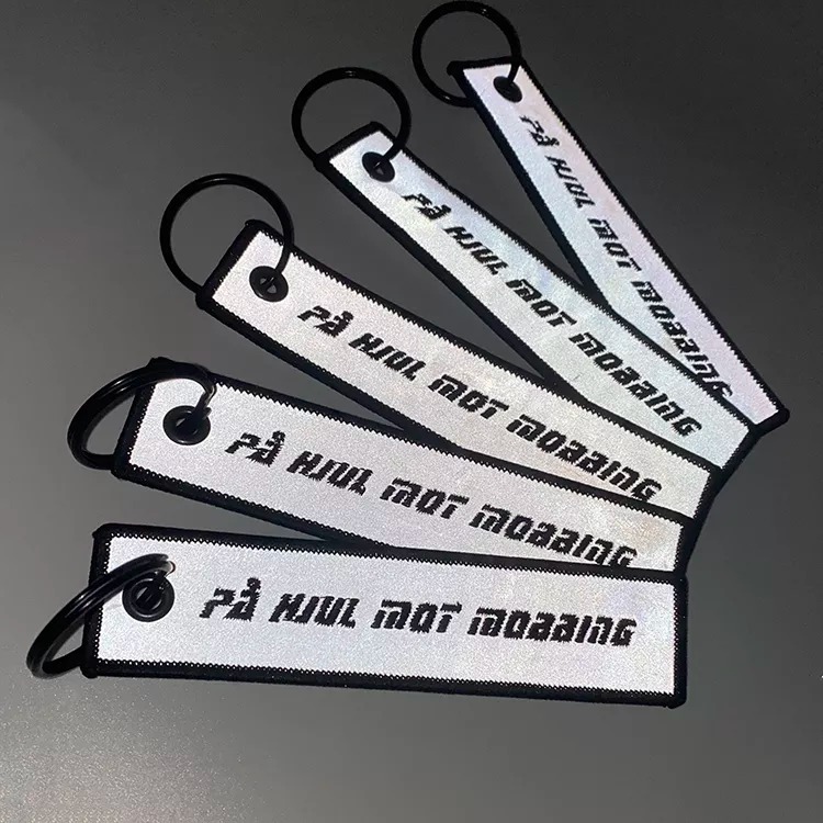 custom jet tags