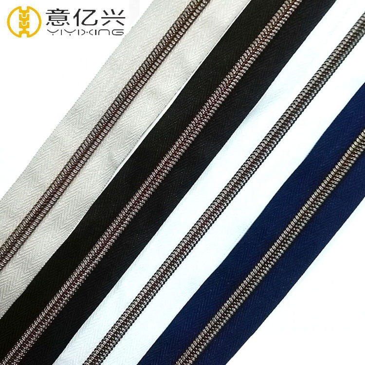 Distinguish metal zipper _ resin zipper _ nylon zipper