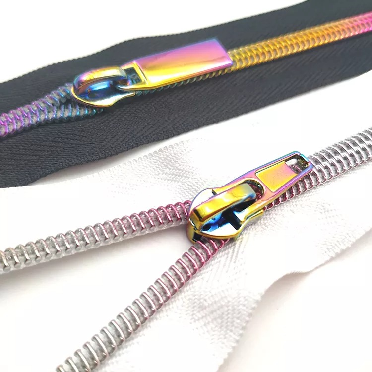 nylon zipper