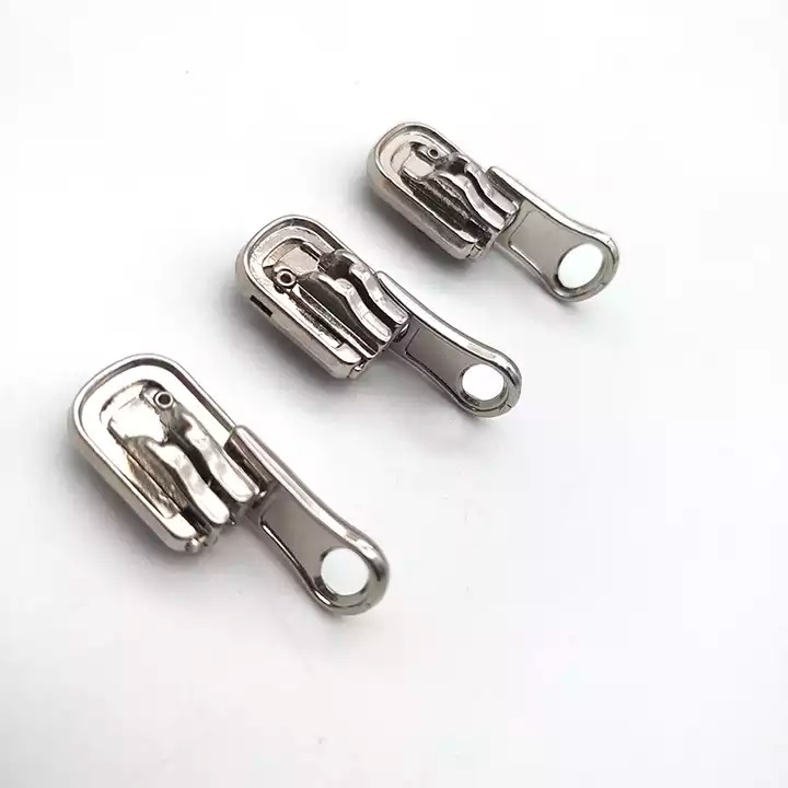 parts of zipper slider