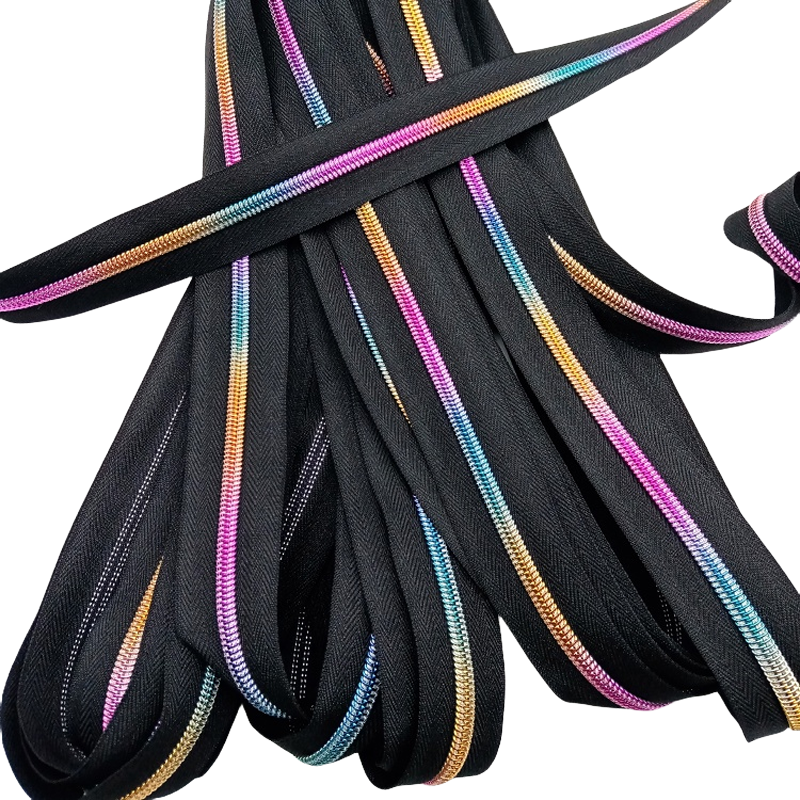 OEM Rainbow Zipper Puller Manufacturer Rainbow Teeth Nylon Zipper Long Chain