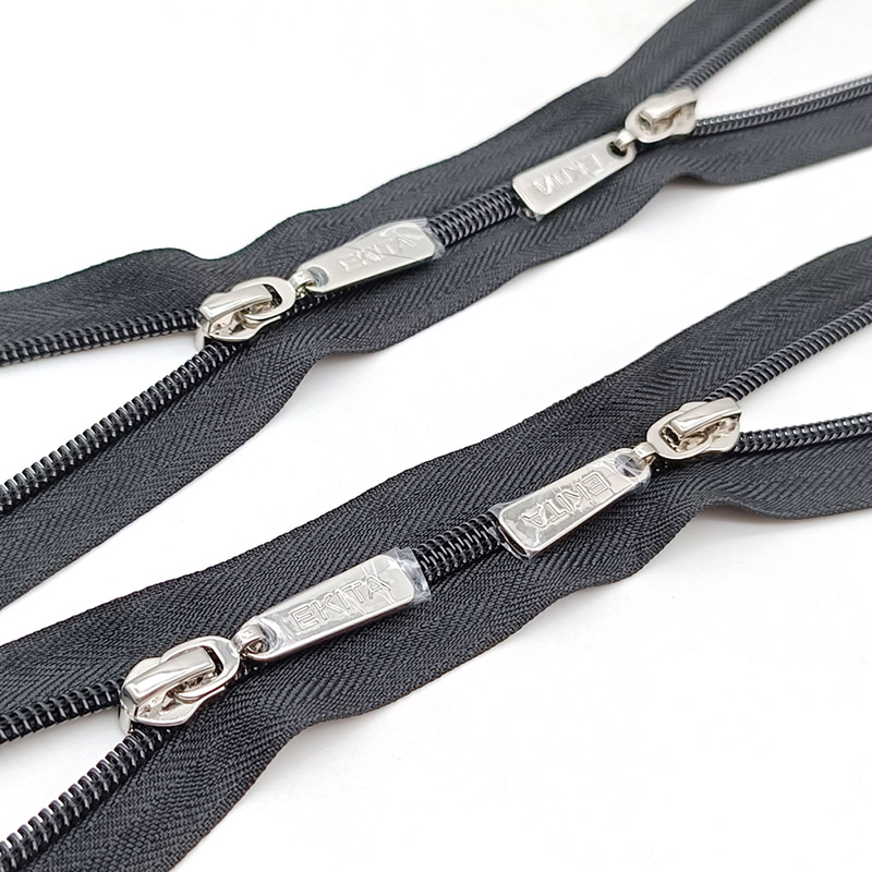 High Quality Double Slider Zipper Metallic