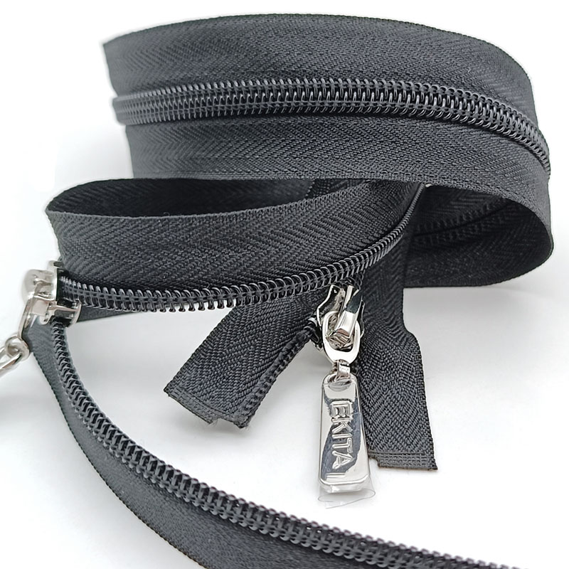 5 Nylon Coil Zipper