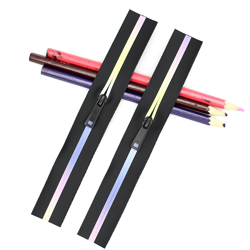 Logo Zipper