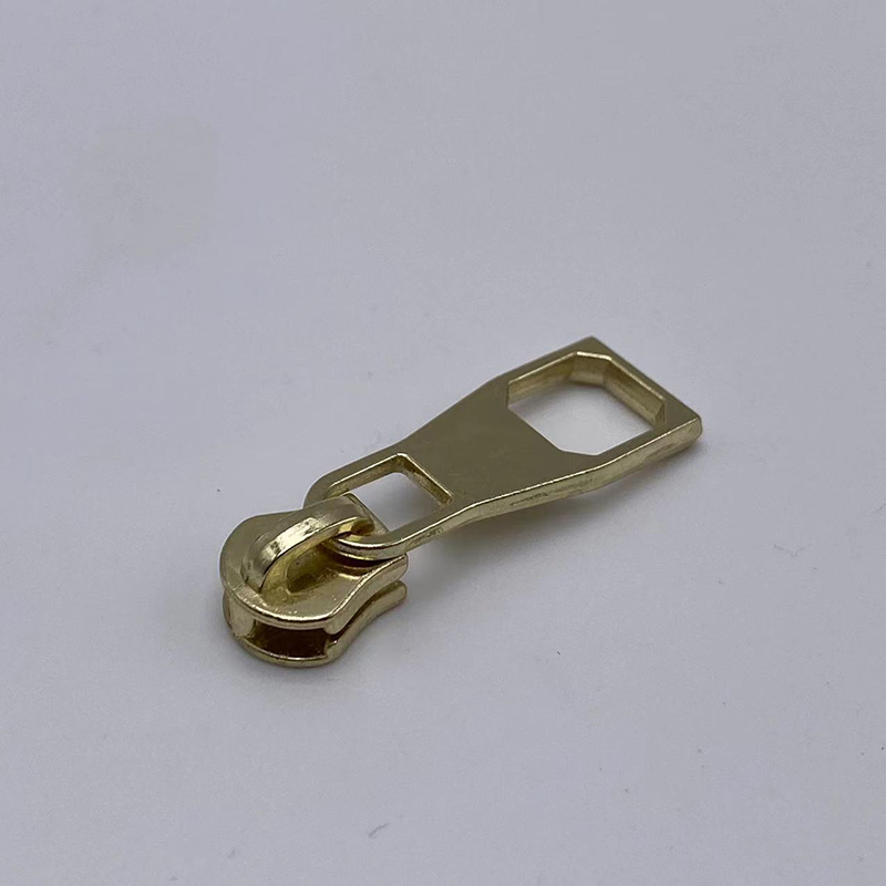 Metal Zip Puller Manufacturer