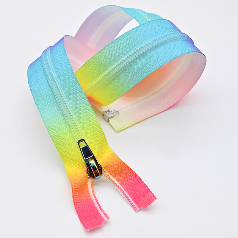 Rainbow Teeth Zippers