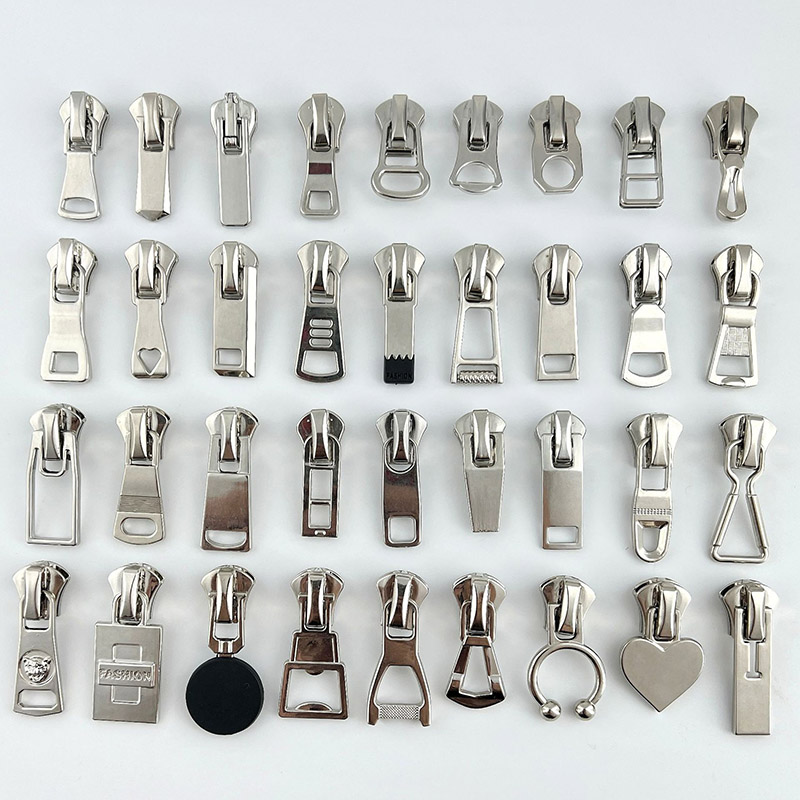 Custom Zipper Pulls Wholesale
